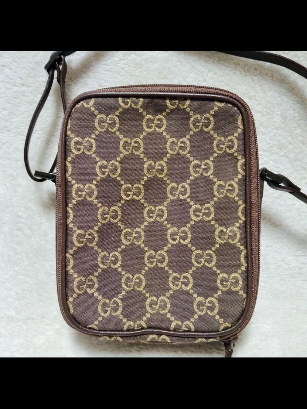 Gucci Brown GG Monogram Messenger Crossbody